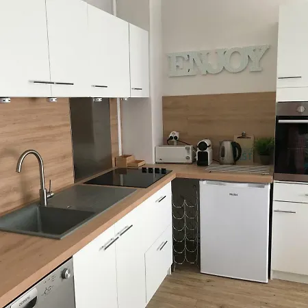 Апартаменты T1bis Centre D'arcachon Avec Balcon